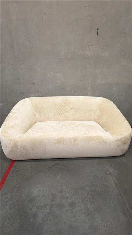Ginger Sofa - Creamy Sand