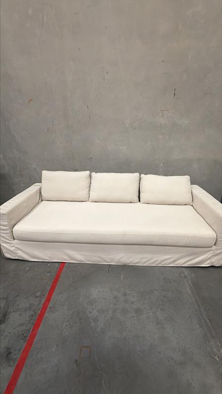 SLIP COVER SOFA