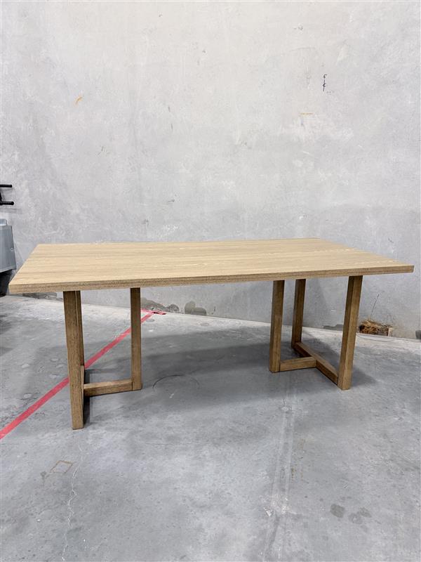Sample - Dining Table - Rustin Oak
