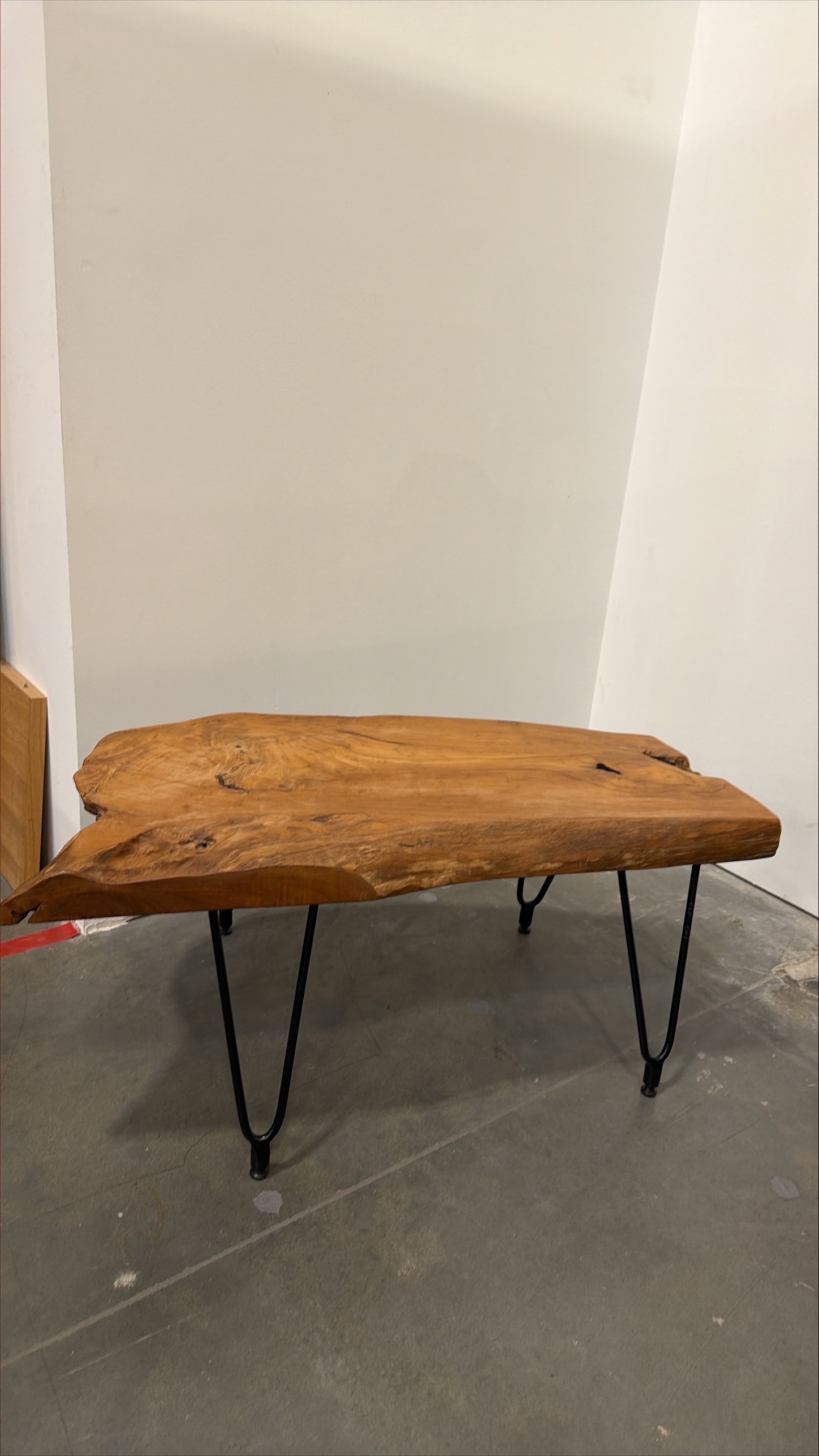 Natura Hairpin Coffee table