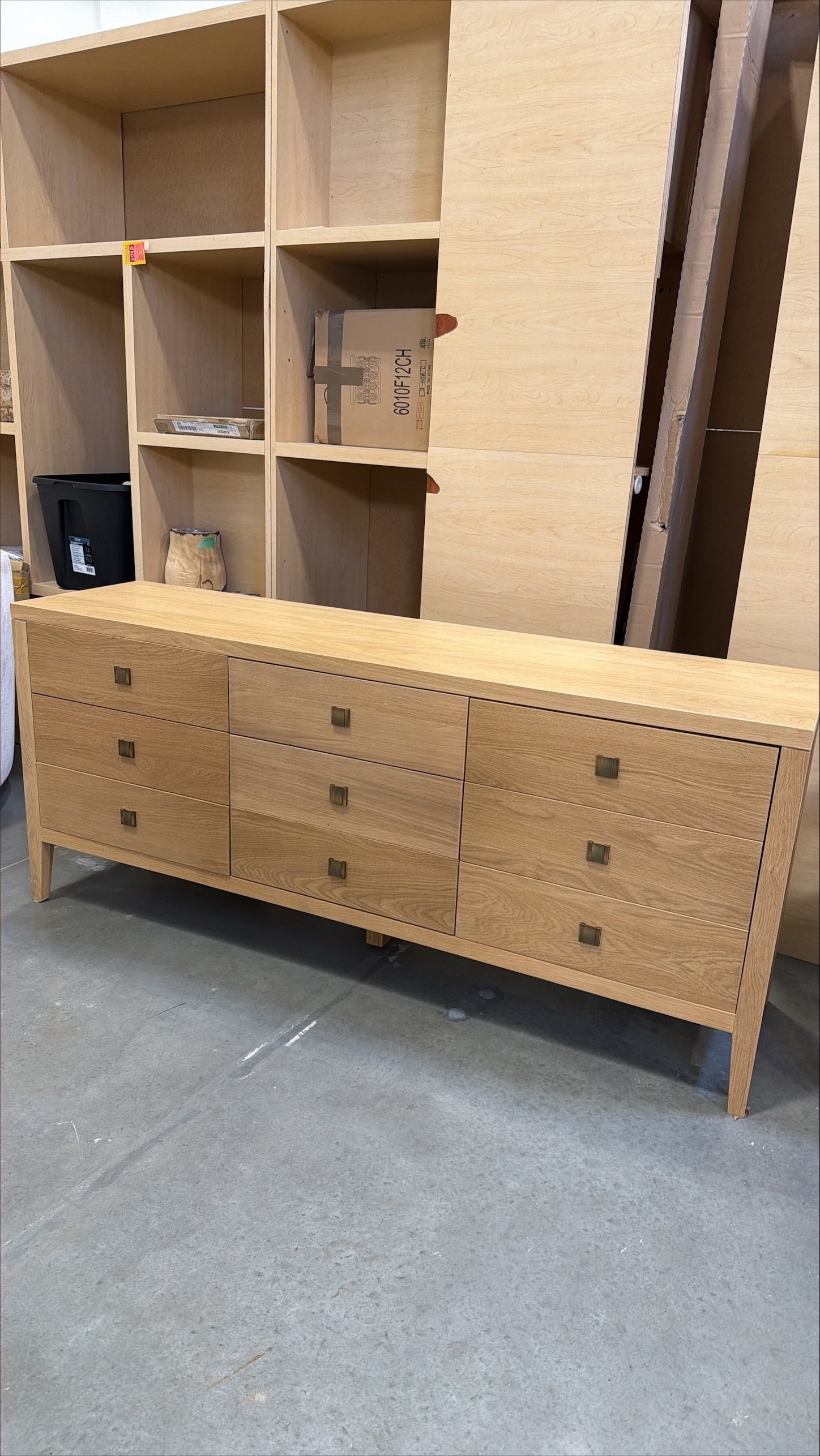 Hara 9 Drawer Dresser  - Natural oak